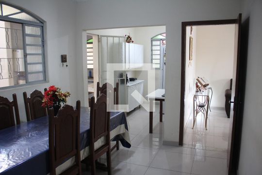 Sala de Jantar de casa à venda com 4 quartos, 320m² em Novo Eldorado, Contagem