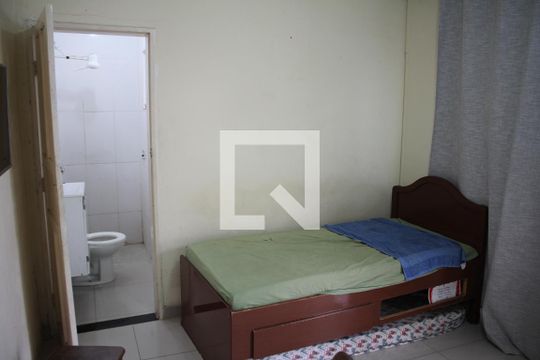 Suíte de casa à venda com 4 quartos, 320m² em Novo Eldorado, Contagem