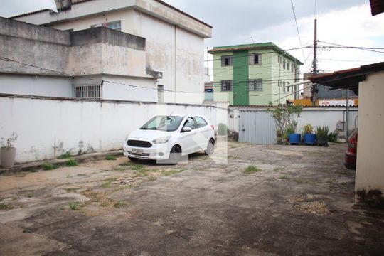 Área comum de casa à venda com 4 quartos, 320m² em Novo Eldorado, Contagem