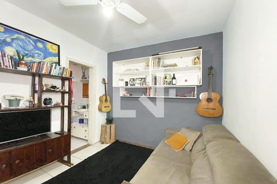 Sala de apartamento para alugar com 1 quarto, 40m² em Centro, São Leopoldo