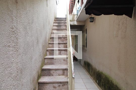 Quintal de casa à venda com 5 quartos, 300m² em Vila Medeiros, São Paulo