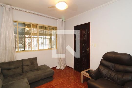 Sala de casa à venda com 5 quartos, 300m² em Vila Medeiros, São Paulo