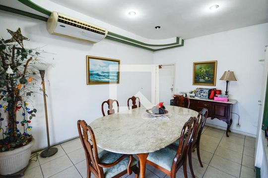 Sala de apartamento à venda com 6 quartos, 400m² em Tijuca, Rio de Janeiro