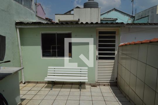 Quintal de casa à venda com 3 quartos, 120m² em Vila Dom Pedro I, São Paulo