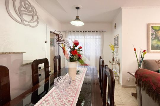 Sala de casa à venda com 3 quartos, 187m² em Vila Alcantara, São Bernardo do Campo