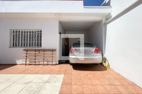 Garagem de casa à venda com 3 quartos, 187m² em Vila Alcantara, São Bernardo do Campo