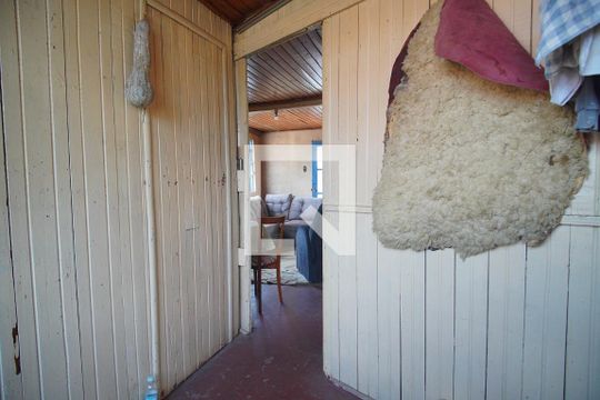 Quarto 1 de casa para alugar com 2 quartos, 380m² em Industrial, Novo Hamburgo