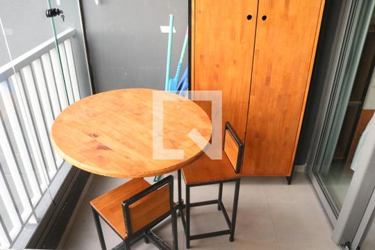 Varanda de apartamento para alugar com 1 quarto, 25m² em Perdizes, São Paulo