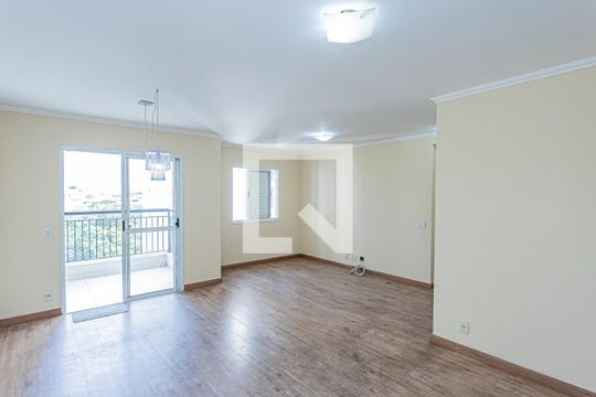 Apartamento para alugar com 2 quartos, 82m² em Vila Amélia, São Paulo