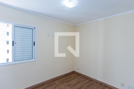 Suíte de apartamento para alugar com 2 quartos, 82m² em Vila Amélia, São Paulo