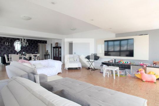 Sala de Estar de apartamento à venda com 3 quartos, 234m² em Centro Histórico, Porto Alegre