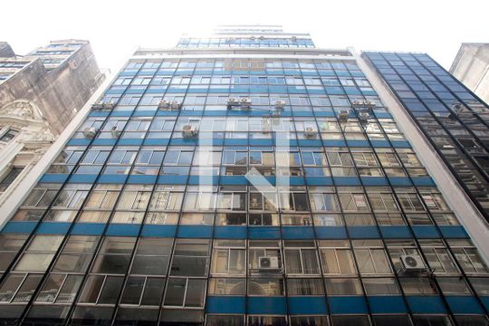Fachada de apartamento à venda com 3 quartos, 234m² em Centro Histórico, Porto Alegre