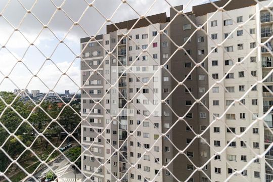 Vista da Sala de apartamento para alugar com 2 quartos, 37m² em Jardim Santa Emilia, São Paulo