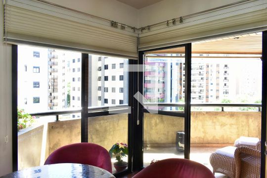 Sacada de apartamento à venda com 4 quartos, 185m² em Vila da Saúde, São Paulo