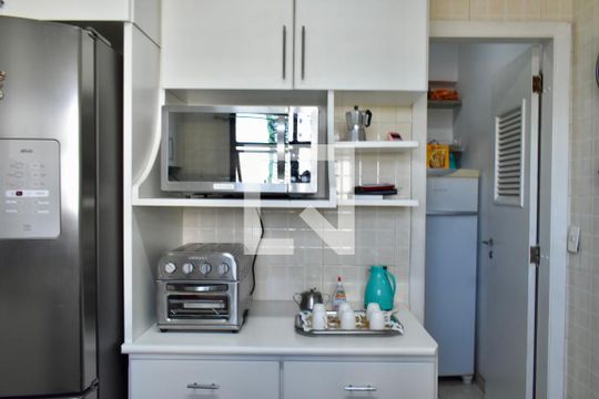 Cozinha de apartamento à venda com 4 quartos, 185m² em Vila da Saúde, São Paulo