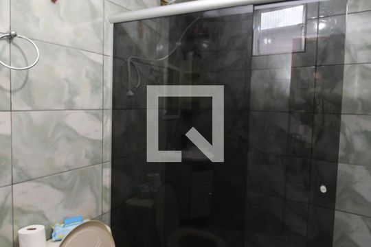 Banheiro Social de casa à venda com 8 quartos, 400m² em Vila Nilo, São Paulo
