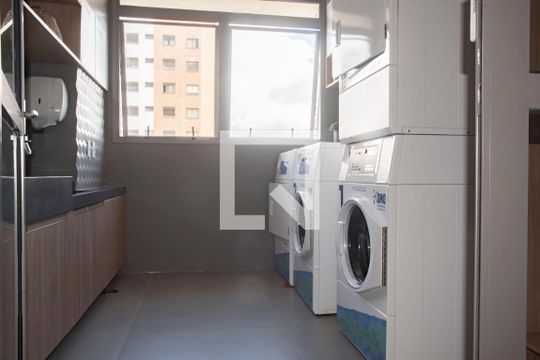 Área comum - Lavanderia de kitnet/studio para alugar com 1 quarto, 29m² em Vila Clementino, São Paulo