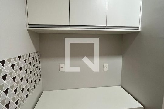 Cozinha de apartamento para alugar com 1 quarto, 48m² em Csg 3, Brasília