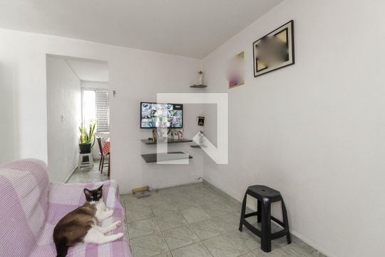 Sala de apartamento à venda com 3 quartos, 56m² em Conjunto Residencial José Bonifácio, São Paulo