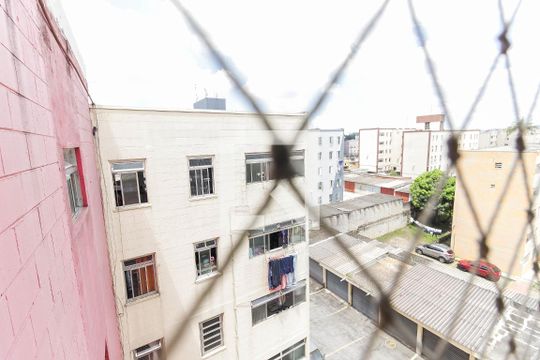 Vista da Sala de apartamento à venda com 3 quartos, 56m² em Conjunto Residencial José Bonifácio, São Paulo