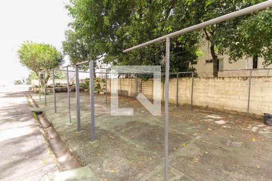 Área Comum de apartamento à venda com 3 quartos, 56m² em Conjunto Residencial José Bonifácio, São Paulo