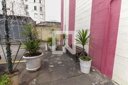 Área Comum de apartamento à venda com 3 quartos, 56m² em Conjunto Residencial José Bonifácio, São Paulo