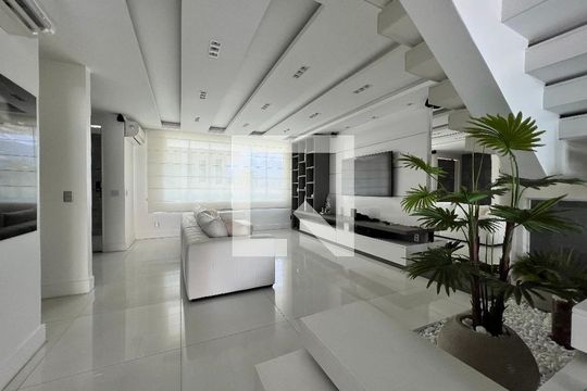 Sala 2 de casa à venda com 4 quartos, 1200m² em Jacarepaguá, Rio de Janeiro