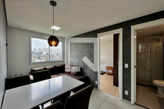 Sala de apartamento à venda com 2 quartos, 34m² em Santo Amaro, São Paulo