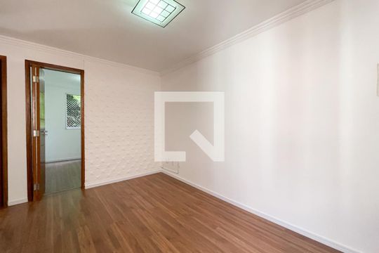 Sala de apartamento para alugar com 2 quartos, 45m² em Santa Terezinha, São Bernardo do Campo