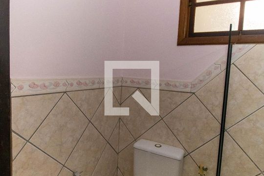 Banheiro da Suíte 2 de casa à venda com 5 quartos, 300m² em Engenho do Mato, Niterói