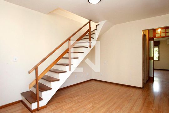 Sala 1 de apartamento para alugar com 1 quarto, 146m² em Petrópolis, Porto Alegre