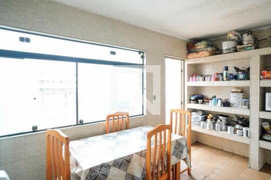 Cozinha 2 e área de serviço de casa à venda com 4 quartos, 360m² em Barcelona, São Caetano do Sul