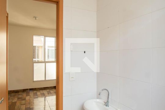 Banheiro de apartamento para alugar com 2 quartos, 55m² em São José, Canoas