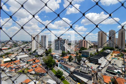 Vista do Quarto 1 de apartamento para alugar com 2 quartos, 75m² em Vila Augusta, Guarulhos