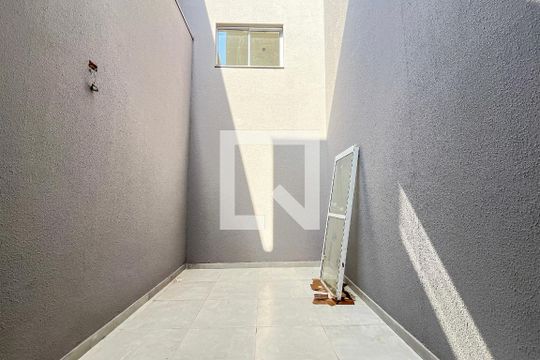 Quintal de apartamento para alugar com 1 quarto, 39m² em Vila Mangalot, São Paulo