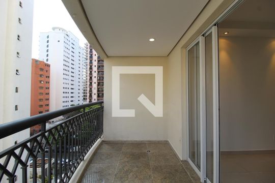 Varanda de apartamento para alugar com 3 quartos, 101m² em Moema, São Paulo