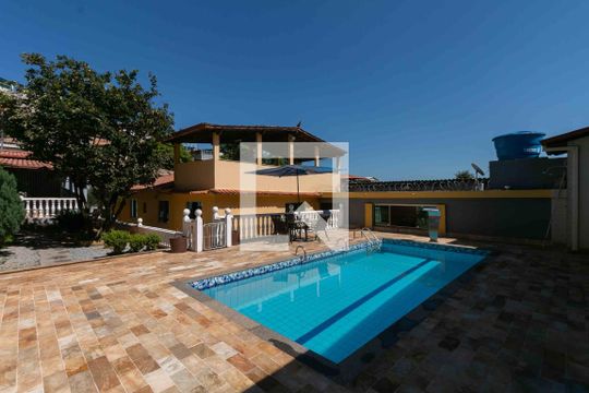 Piscina de casa à venda com 4 quartos, 550m² em Céu Azul, Belo Horizonte