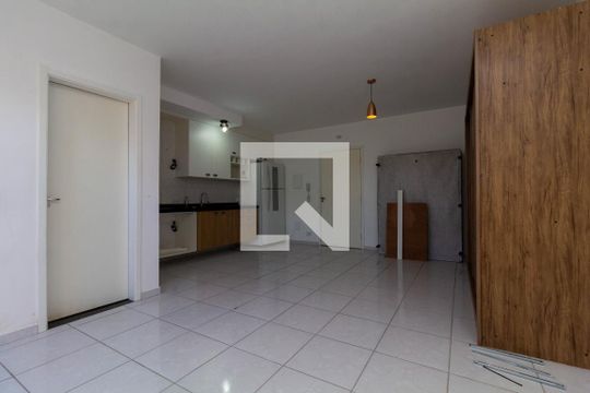 Kitnet/Studio para alugar com 1 quarto, 28m² em Vila Granada, São Paulo