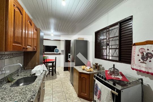 Cozinha de casa à venda com 2 quartos, 120m² em Santa Teresa, São Leopoldo