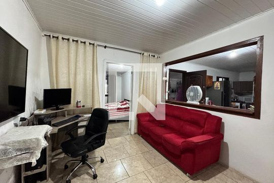 Sala de casa à venda com 2 quartos, 120m² em Santa Teresa, São Leopoldo