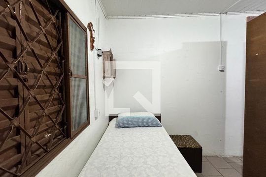 Quarto 2 de casa à venda com 2 quartos, 120m² em Santa Teresa, São Leopoldo
