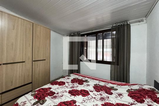 Quarto de casa à venda com 2 quartos, 120m² em Santa Teresa, São Leopoldo