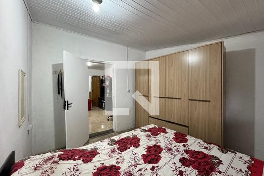 Quarto de casa à venda com 2 quartos, 120m² em Santa Teresa, São Leopoldo