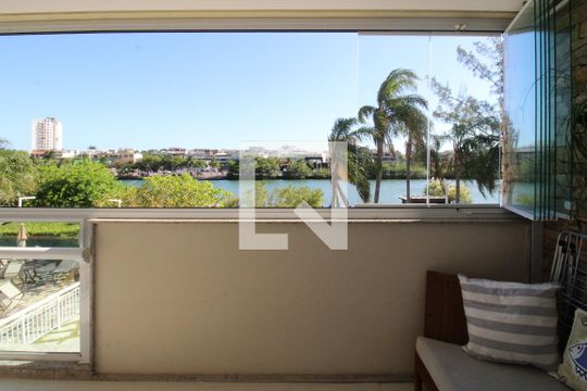 Vista da Suíte de apartamento para alugar com 3 quartos, 129m² em Barra da Tijuca, Rio de Janeiro