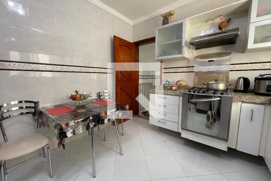 Cozinha de casa à venda com 4 quartos, 150m² em Jardim Sarah, São Paulo