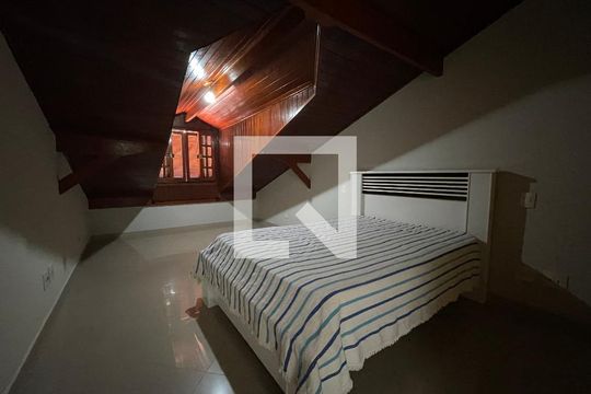 Quarto 2 de casa à venda com 4 quartos, 150m² em Jardim Sarah, São Paulo
