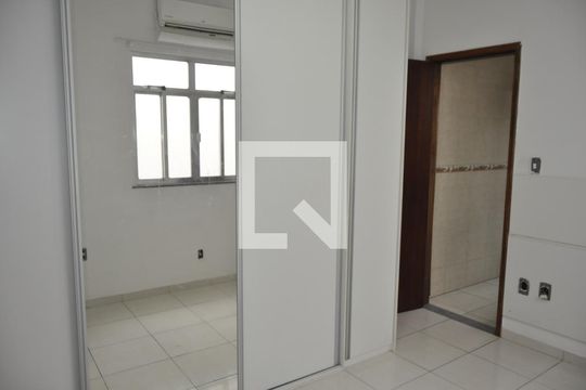 Quarto 1 de casa de condomínio para alugar com 2 quartos, 118m² em Méier, Rio de Janeiro