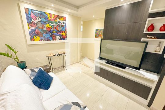 Sala de TV de casa para alugar com 3 quartos, 124m² em Ingleses Norte, Florianópolis