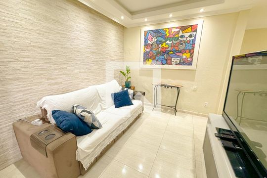 Sala de TV de casa para alugar com 3 quartos, 124m² em Ingleses Norte, Florianópolis
