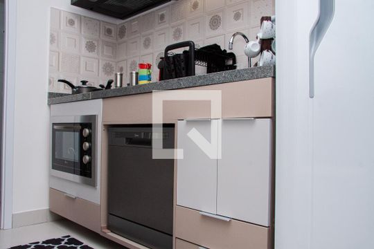 Cozinha de apartamento à venda com 1 quarto, 27m² em Perdizes, São Paulo